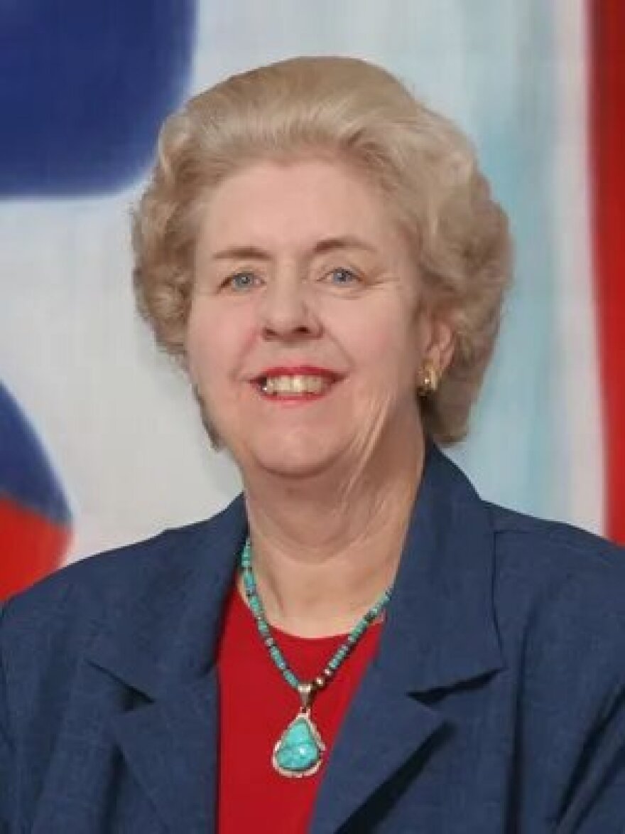 Stephanie Dubois Otero County Commission candidate 2022 Alamo news.jpg