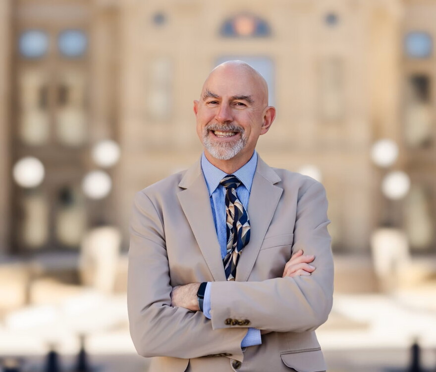 A photo of Robert Short.