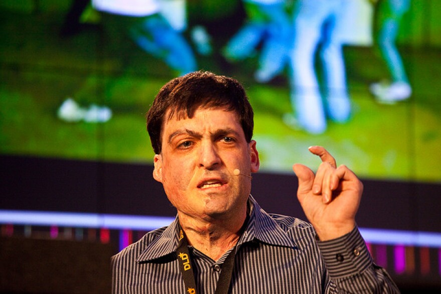 Dan Ariely is a world renowned behavioral economist at Duke University.