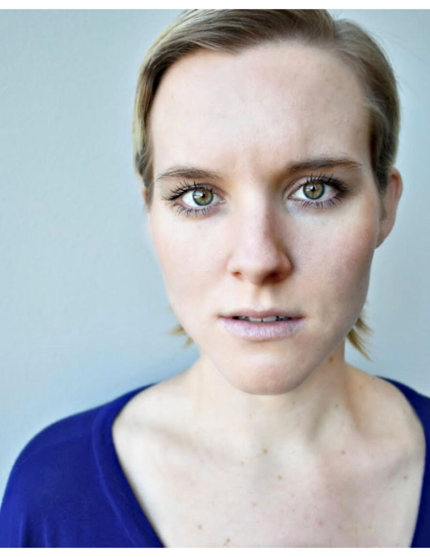 Amber McNew headshot