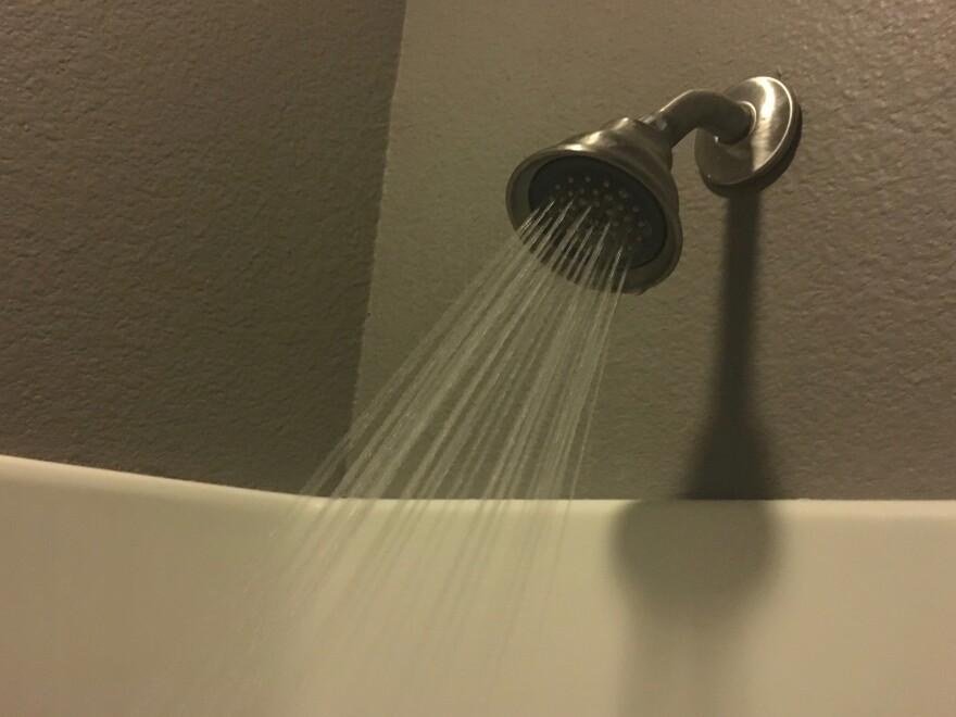 Why Do I Sneeze in the Shower? Uncover the Mystery!