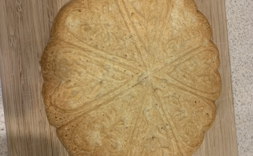 Lean in close. Do you smell that butter?