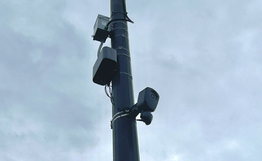 A Flock Safety automatic license plate reader camera on Sept. 16, 2026, located near 400 7th Ave SE in Grand Rapids.