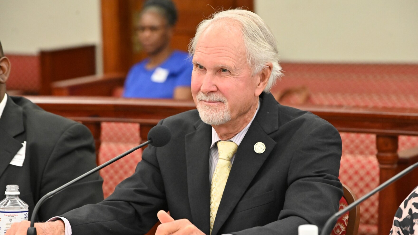 Statutes complicate prosecution of officials who did not report Bruce ...