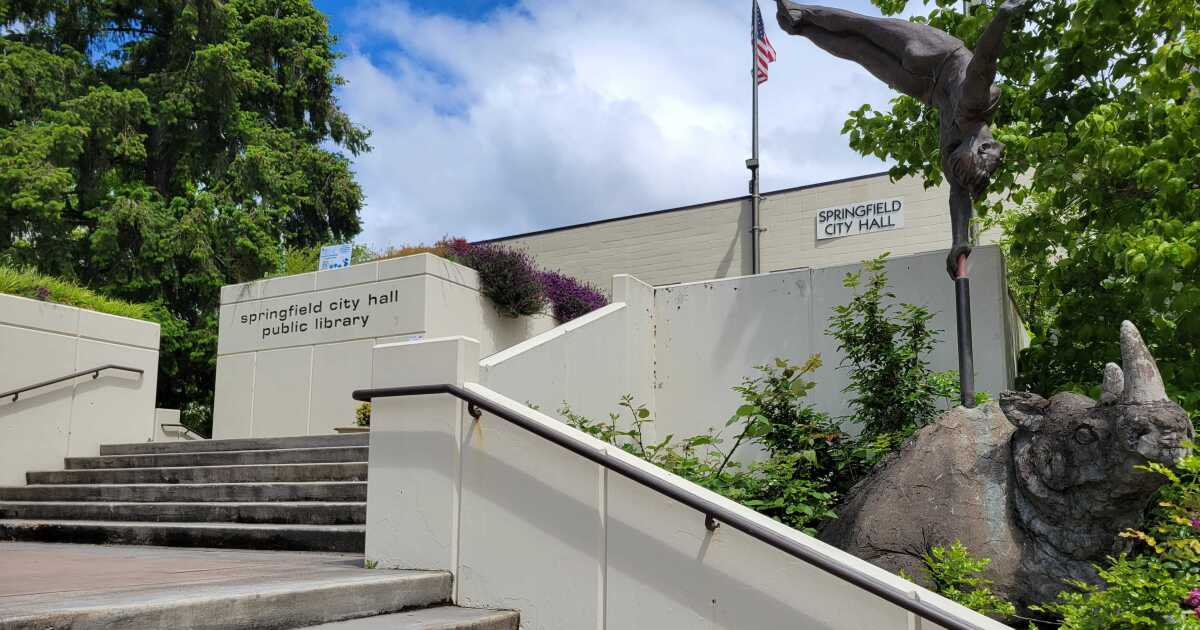 Springfield city manager could soon get pay increase, though compensation lags behind other cities