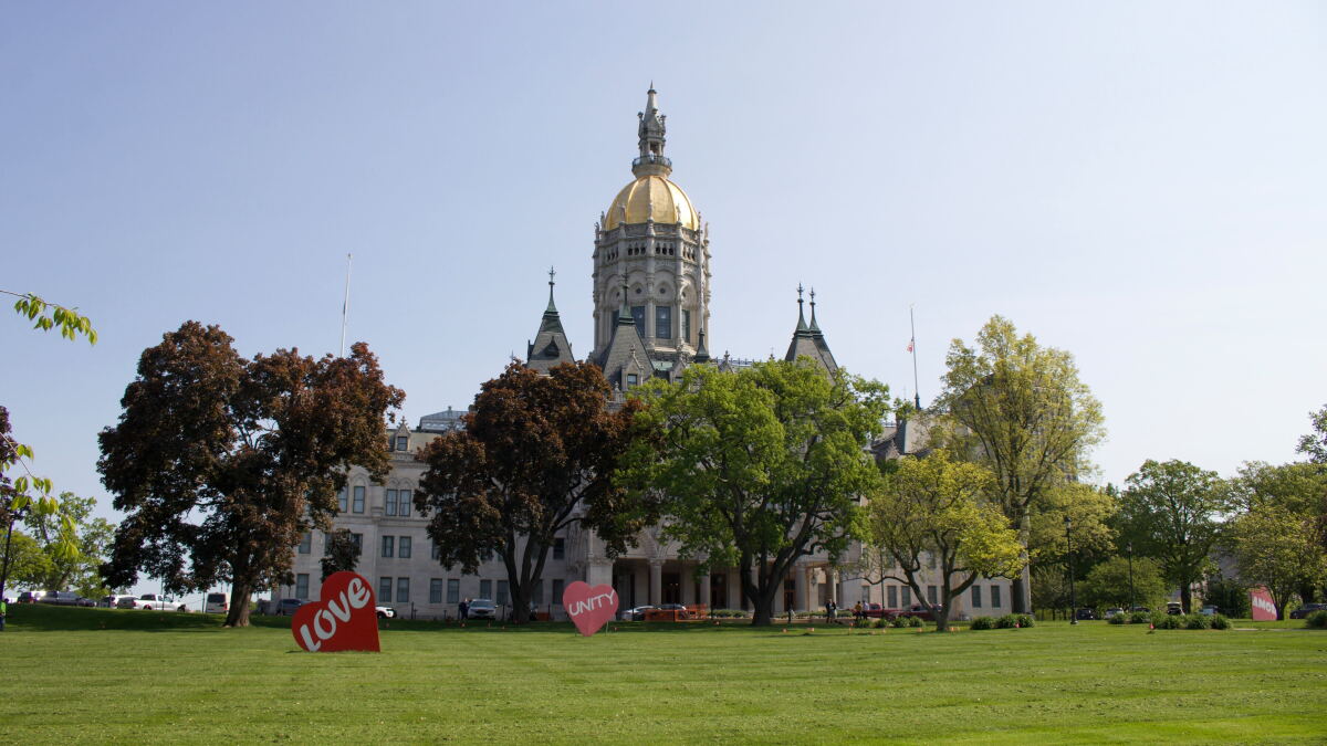 CT Democrats, Republicans make affordability a campaign focus