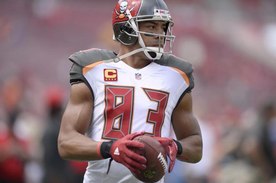 Study finds former Bucs receiver Vincent Jackson had stage 2 CTE