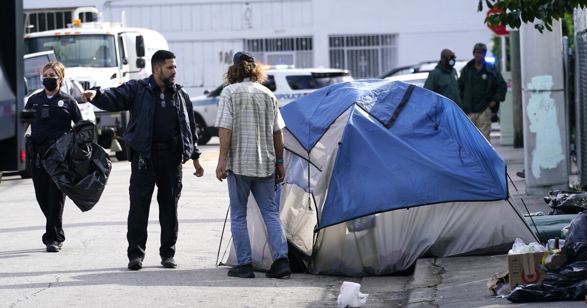 Homelessness arrests no longer require written warning in Miami