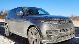 2025 Land Rover Range Rover Sport Autobiography (PHEV) right front