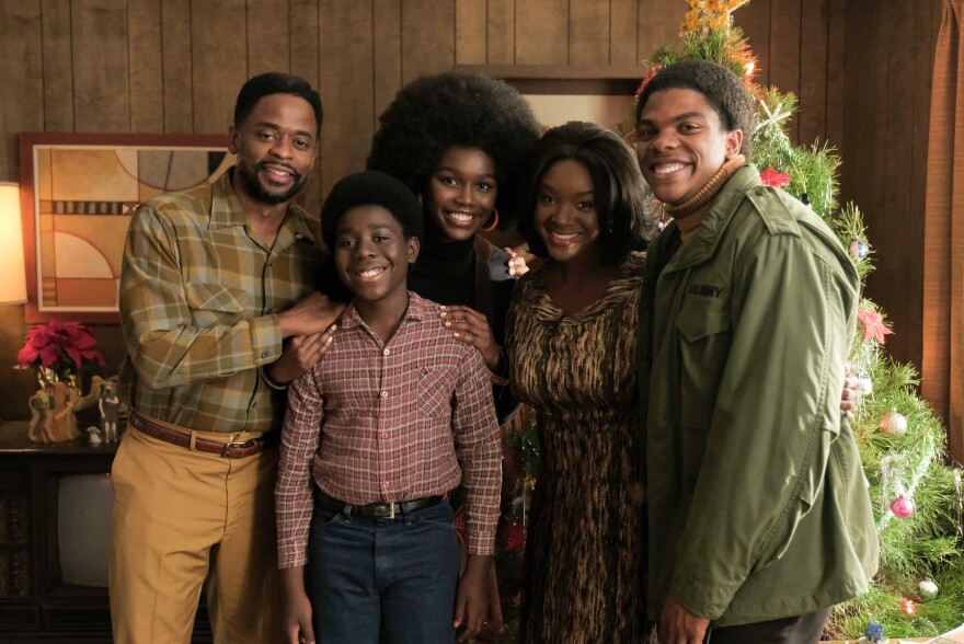 Dulé Hill, Elisha Williams, Laura Kariuki, Saycon Sengbloh and Spence Moore II star in <em>The Wonder Years</em> reboot.