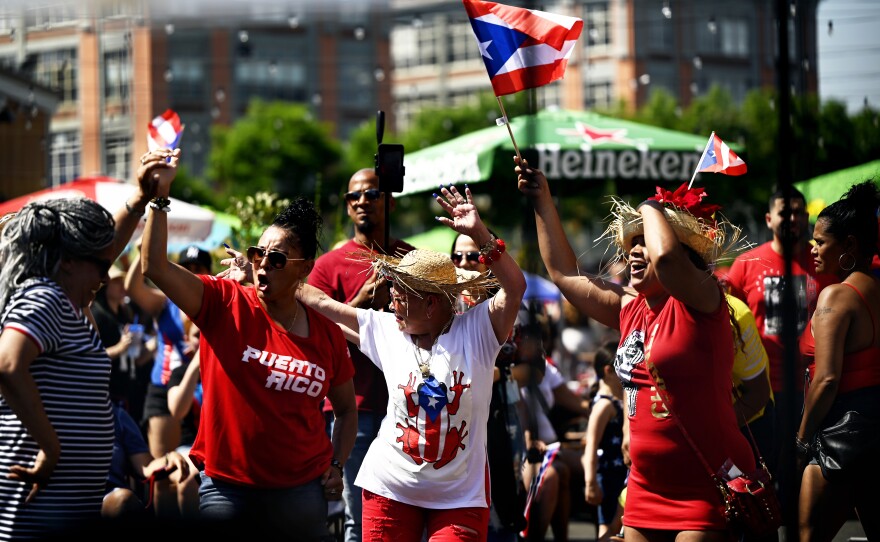 Hartford S Puerto Rican Day Parade Honors Essential Workers And Provides Vaccines Connecticut Public Puerto Rican Festival 2022 Boston