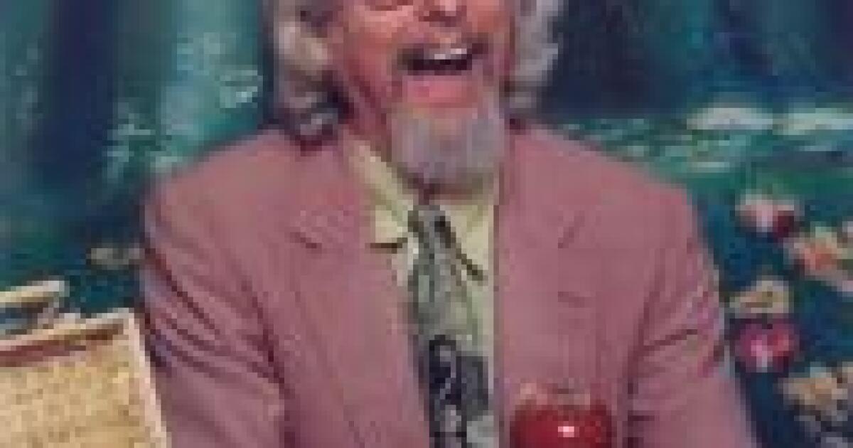 Meet Heywood Banks Michigan comedian, lover of toast