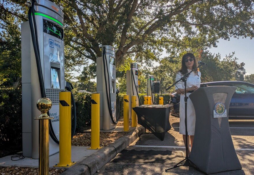 Winter Park Mayor Sheila DeCiccio said the rapid chargers are a great fit for the city's downtown Park Avenue District. "You have shoppers that come in, they're only here for maybe an hour, two hours — maybe three hours, if they're eating a nice, relaxing dinner or lunch along with it. But with this, you can charge your car, get a great charge and be back on the road again."