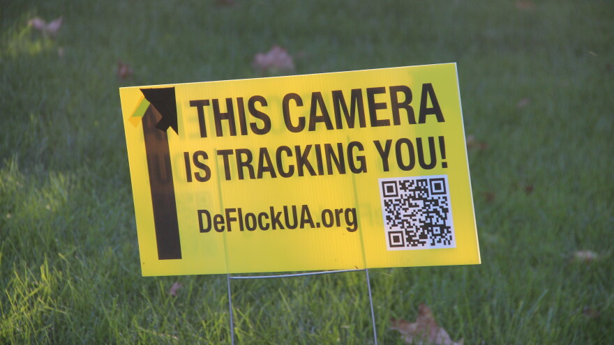 A sign for DeFlock Upper Arlington