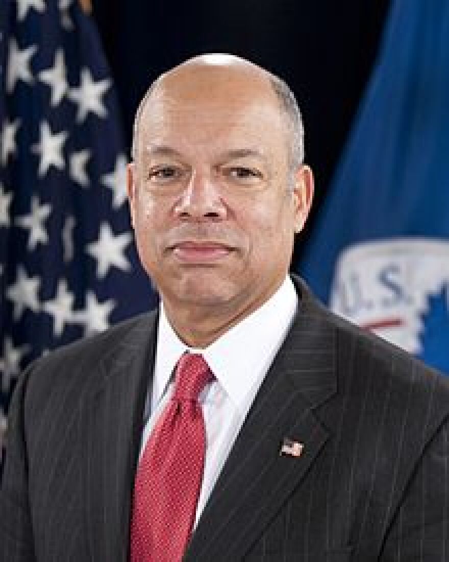 Jeh_Johnson_official_DHS_portrait.jpg