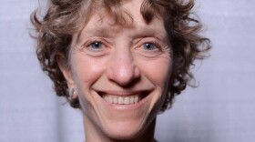 Sharon Bloyd-Peshkin headshot