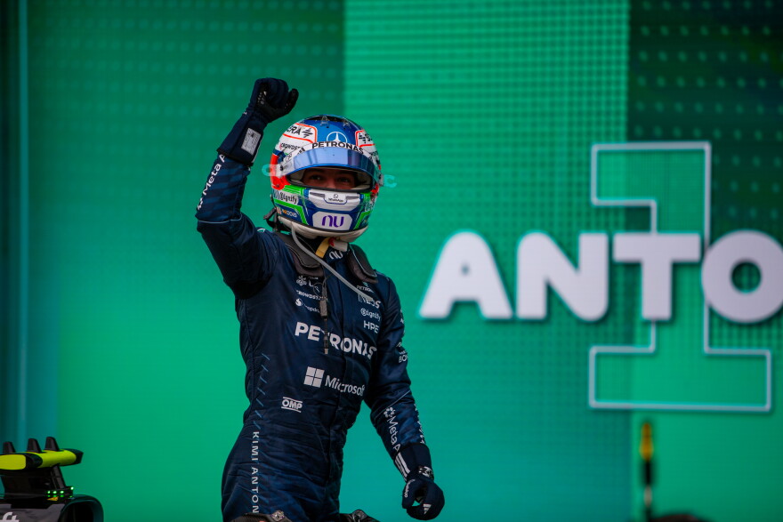 Andrea Kimi Antonelli pumps his fist after winning the United States Grand Prix on Sunday.