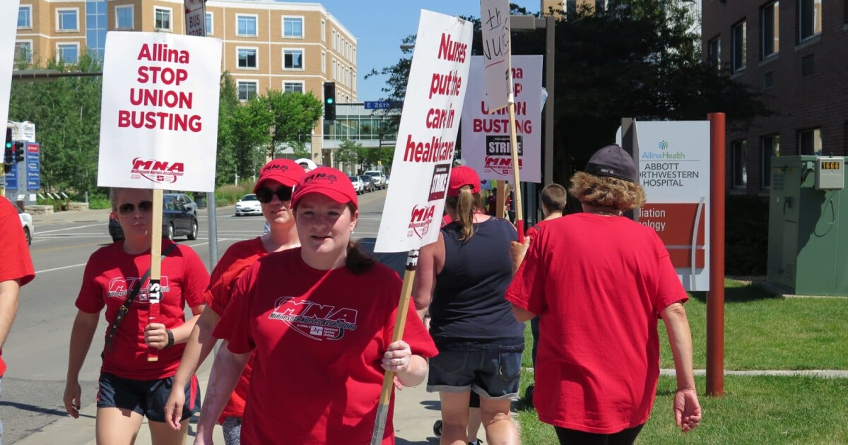 Thousands Of Minnesota Nurses Participate In WeekLong Strike WGCU