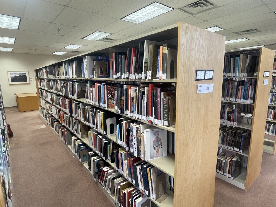 The stacks at the Santa Fe Community College library.