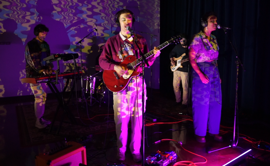 Smooth Rogers performing live in WNIJ's Studio A