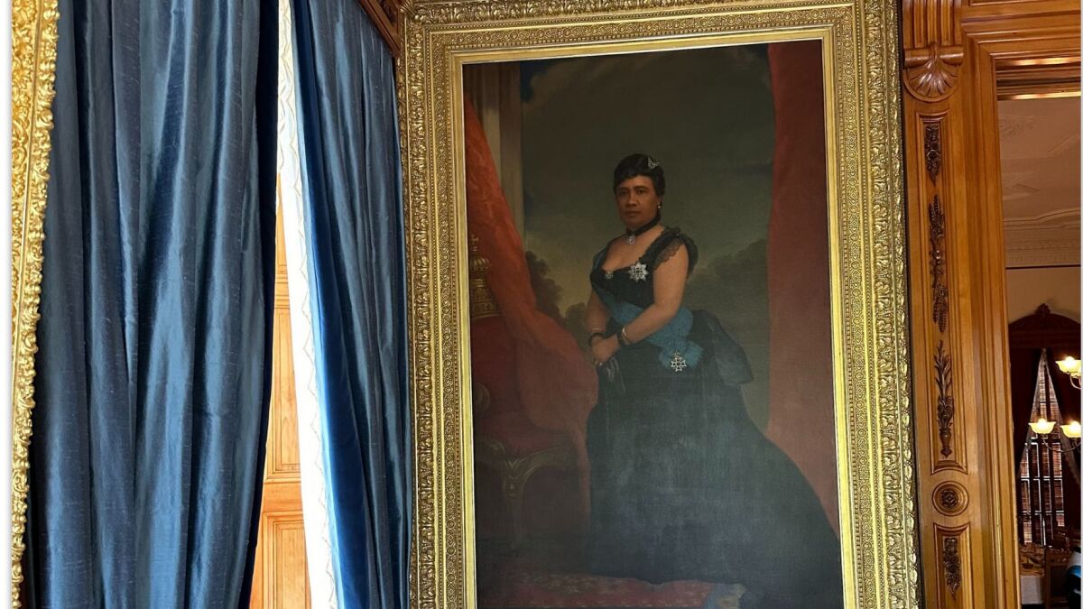 New book to reveal Queen Liliʻuokalani's life through family letters