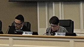 Vice Mayor Dan Wu and Mayor Linda Gorton During a Recent Work Session