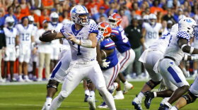 Kentucky quarterback Will Levis (7) looks for a receiver during the first half of an NCAA college football game against Florida, Saturday, Sept. 10, 2022, in Gainesville, Fla. (AP Photo/John Raoux)