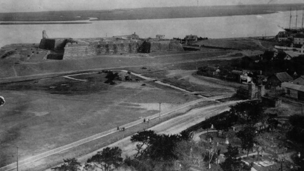 Photo of the Castillo de San Marcos in St. Augustine, Florida from the late 1800s.