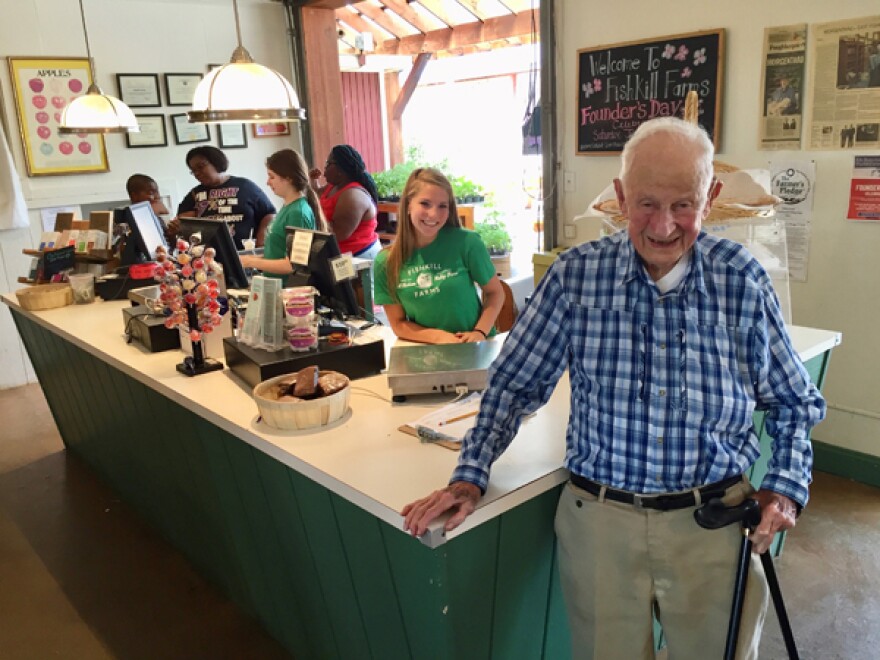 Robert Morgenthau at Fishkill Farm's store in 2016