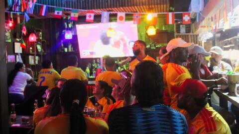 La Latin Bakery de Nashua fue el sitio predilecto para reunir a la comunidad colombiana y ver los partidos de la selección Colombia.