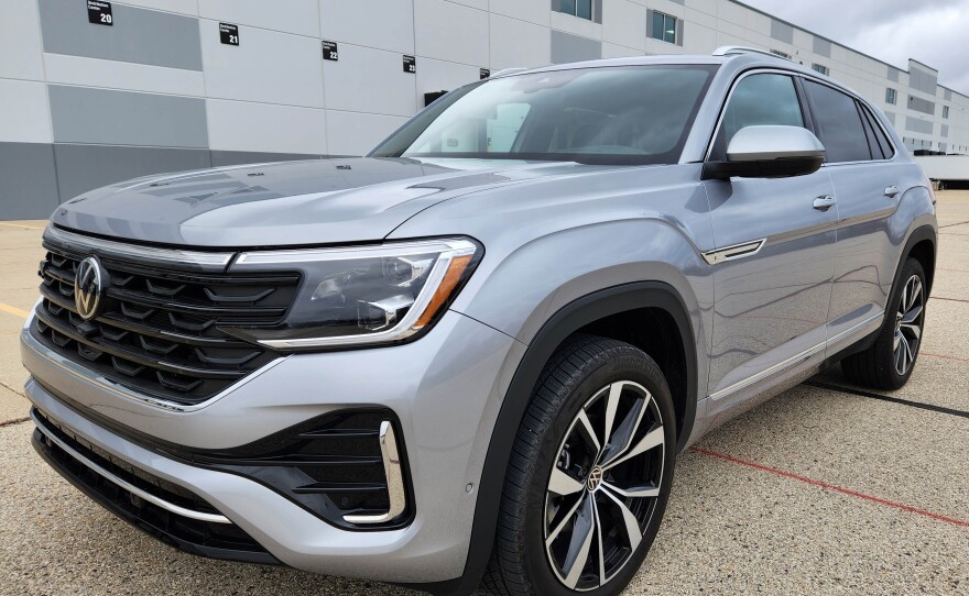 2024 VW Atlas Cross Sport SEL Premium RLine review WUWM 89.7 FM