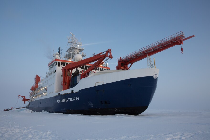 Polarstern arrived at MOSAiC ice floe, October 5, 2019.