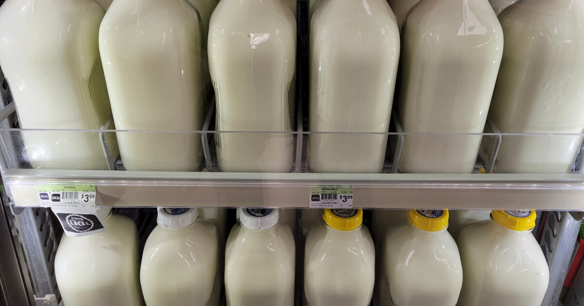 What kind of container should be used for milk?