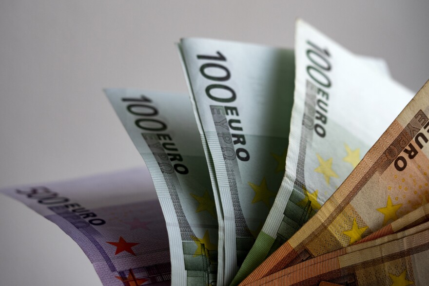 A 28-year-old Algerian man won a quarter of a million euros on a lottery scratch card in Belgium. But getting his winnings has proven to be a challenge spanning two continents.