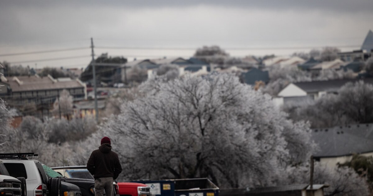 More than 170,000 Austin Energy customers are without power as a winter storm hits Central Texas More than 170,000 Austin Energy customers are without power as a winter storm hits Central Texas