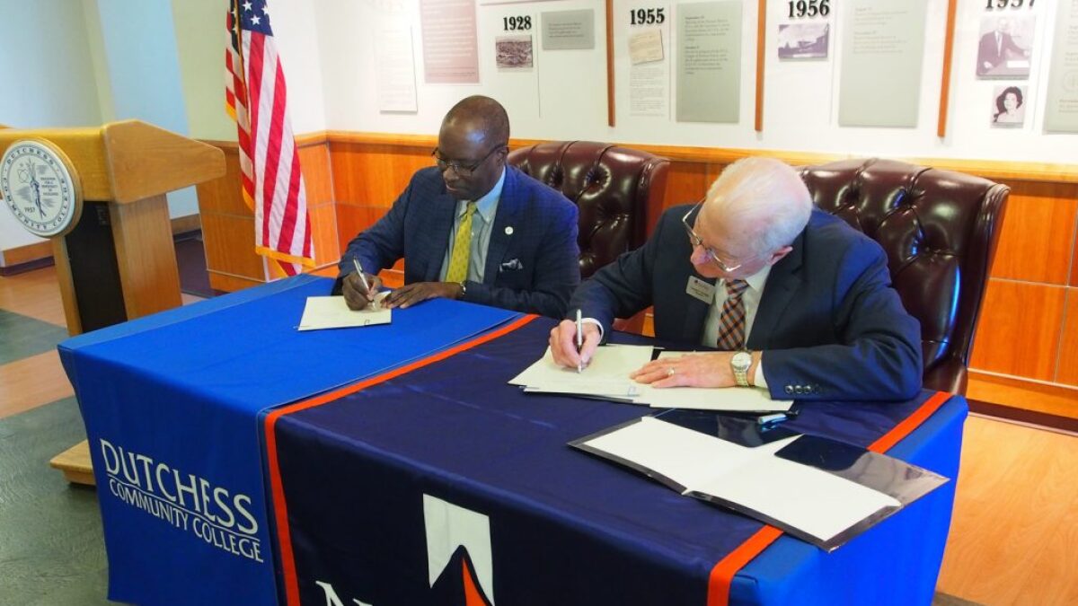 New agreement expedites college student transfer process between Dutchess  Community College, SUNY New Paltz | WAMC