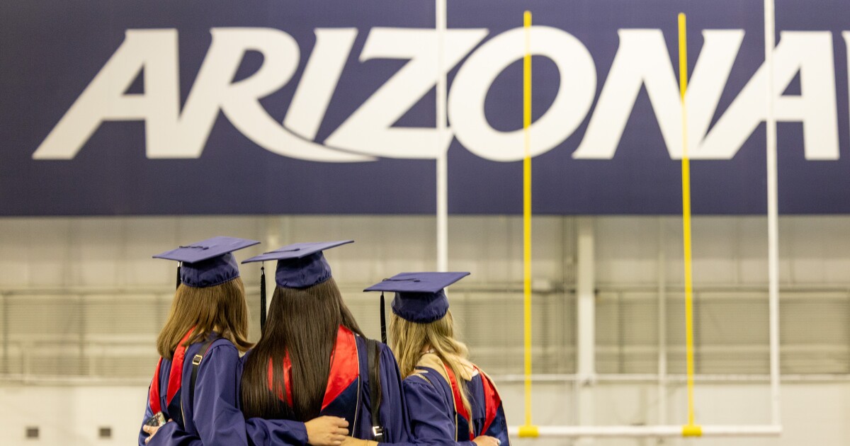 UA shrinks first-year class by 20%, officials say intentional UA shrinks first-year class by 20%, officials say intentional