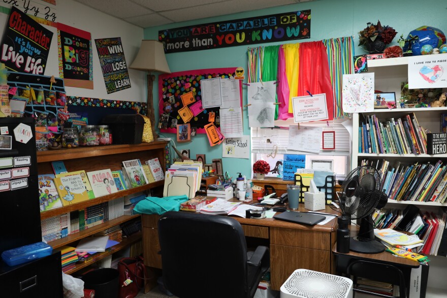 A teacher’s desk at Kenley School. Classrooms are structured to help students with learning disabilities. (Photo by Baylie Simon)
