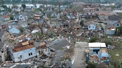 Tornado damage in Menasha