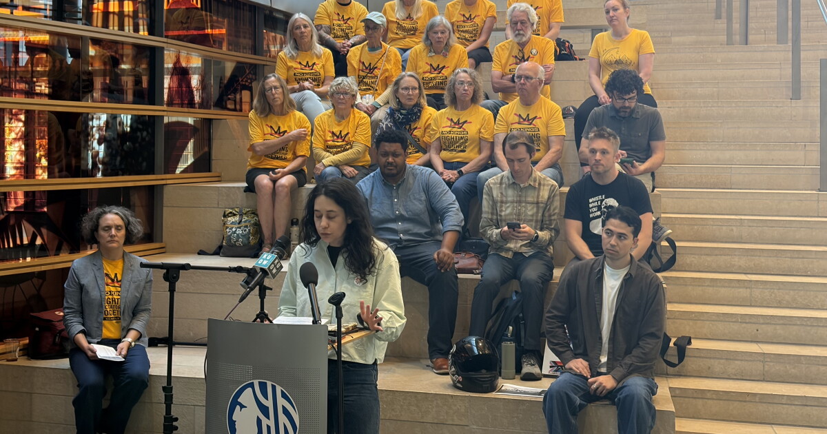 Activists challenge Seattle business poll showing support for CCTV cameras
