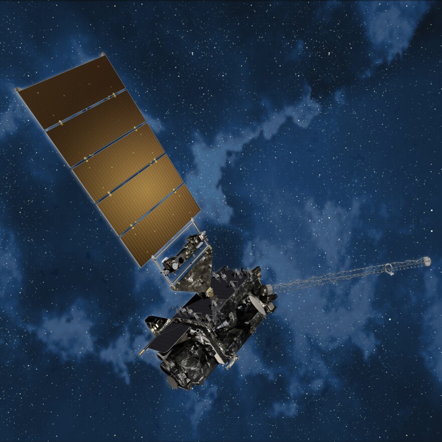 goes-r_art_front_right_2012.jpg