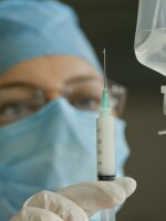 Vizient, a group purchasing organization that negotiates lower prices with drug manufacturers, sent recommendations that the Food and Drug Administration expand access to drugs heavily used with ventilator patients.
