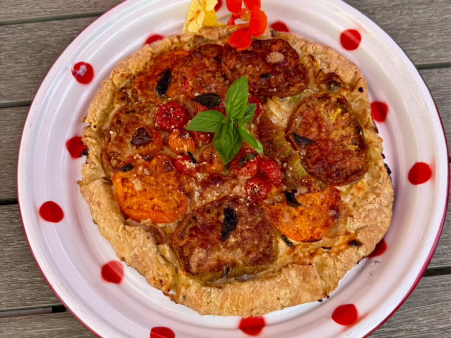 Tomato galette. (Kathy Gunst/Here & Now)
