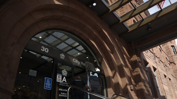 Rochester City Hall .