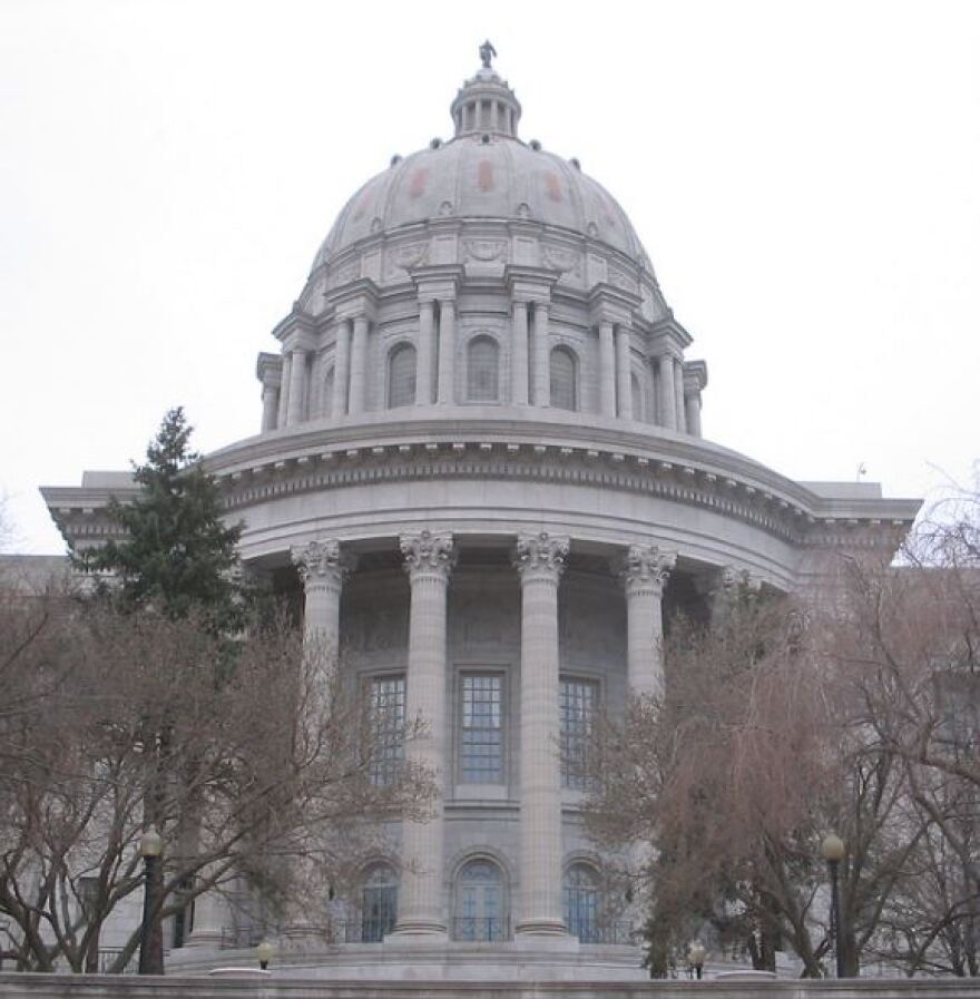 Missouri Pharmacies To Begin Getting Prioritized Shipments Of COVID19 Vaccine