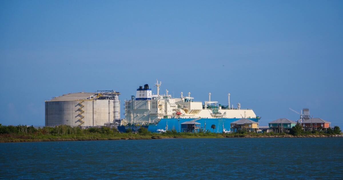 Louisiana judge ends pause on new natural gas exports, but future expansion still in question