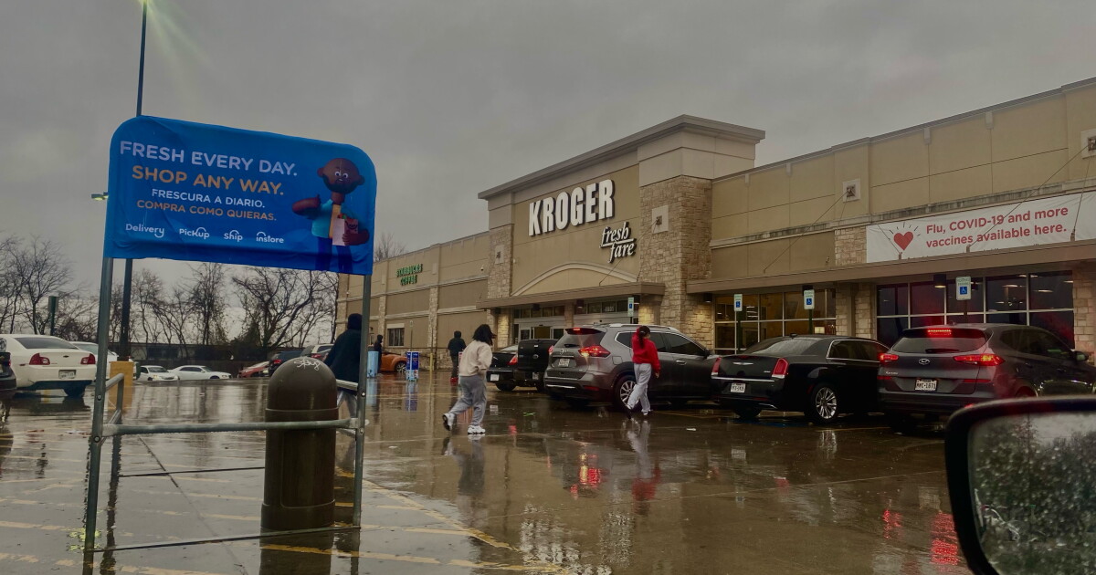 Scenes of empty Texas grocery shelves won’t last long, industry says ...