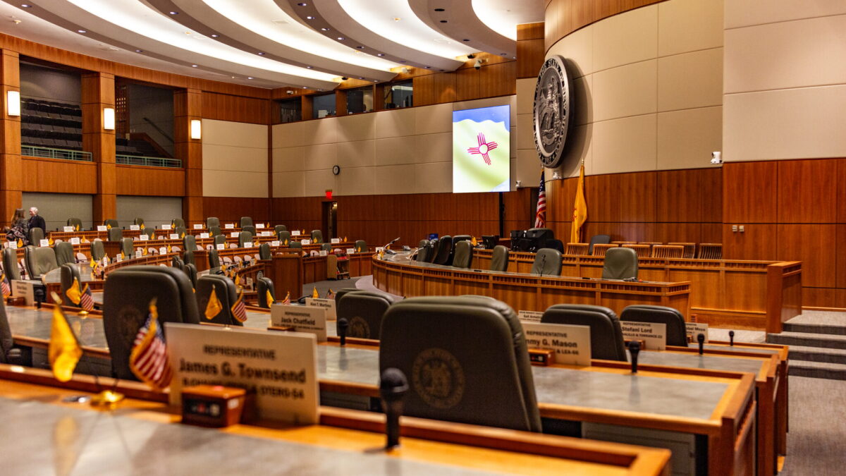 Let's Talk about paying New Mexico's lawmakers