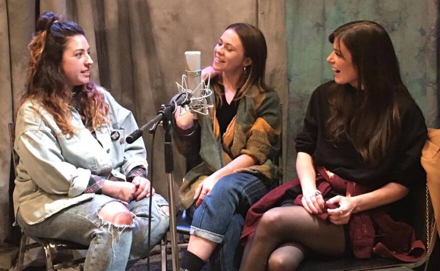 Hold On Honeys at WEXT