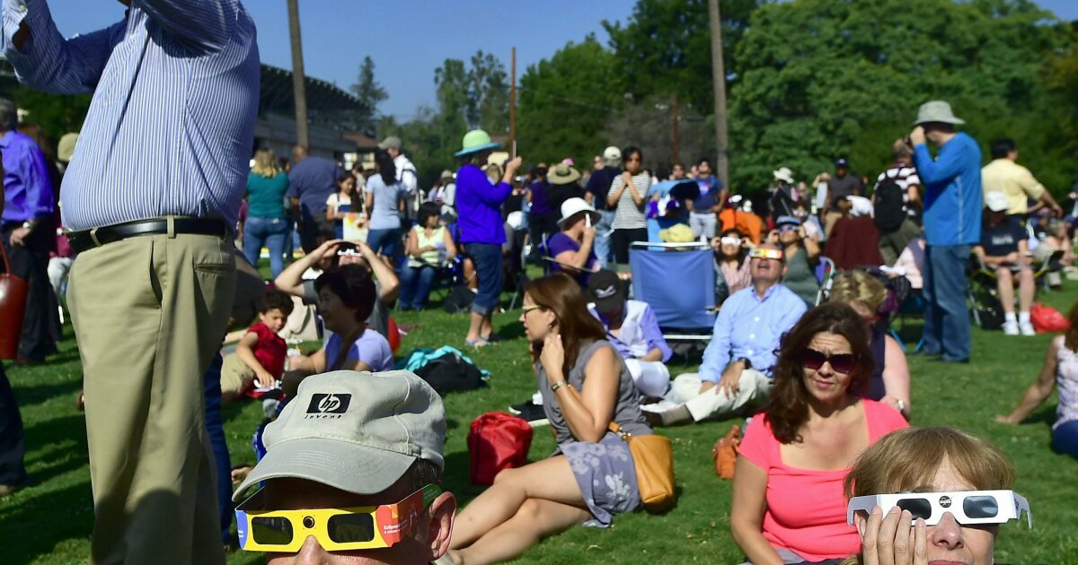 The eclipse gives astronomy clubs an opportunity to shine